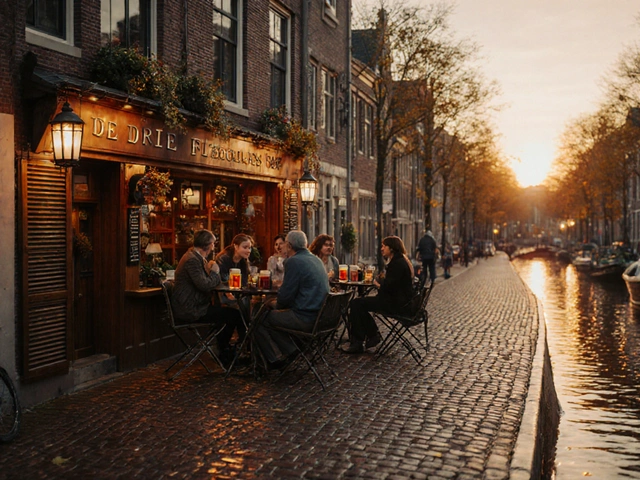 Pub Crawl Etiquette in Amsterdam: Do's and Don'ts for a Fun Night on the Canals