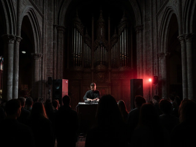 Techno Clubs in Amsterdam: De Beste Locaties voor De Beste Beats